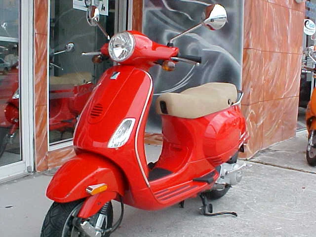 Vespa LX150
