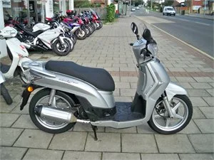 Kymco People 125