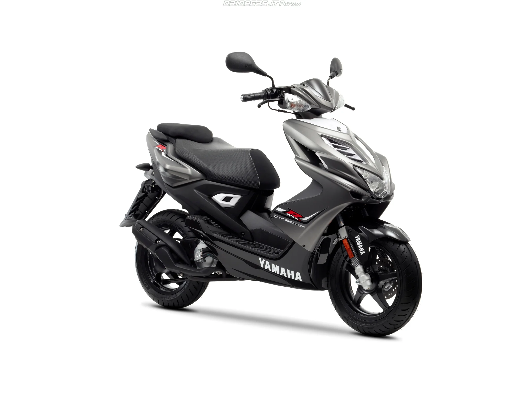 Yamaha Aerox R