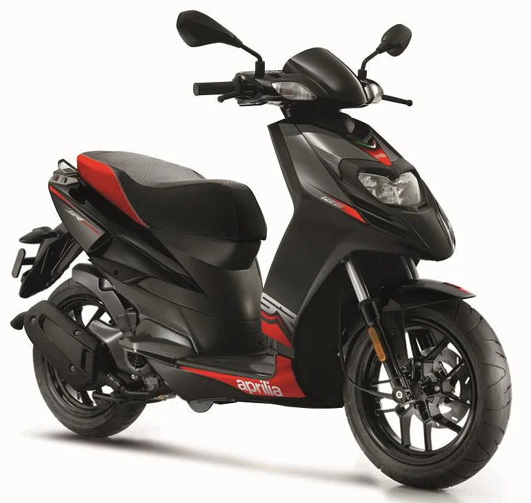 Aprilia SR Motard 125