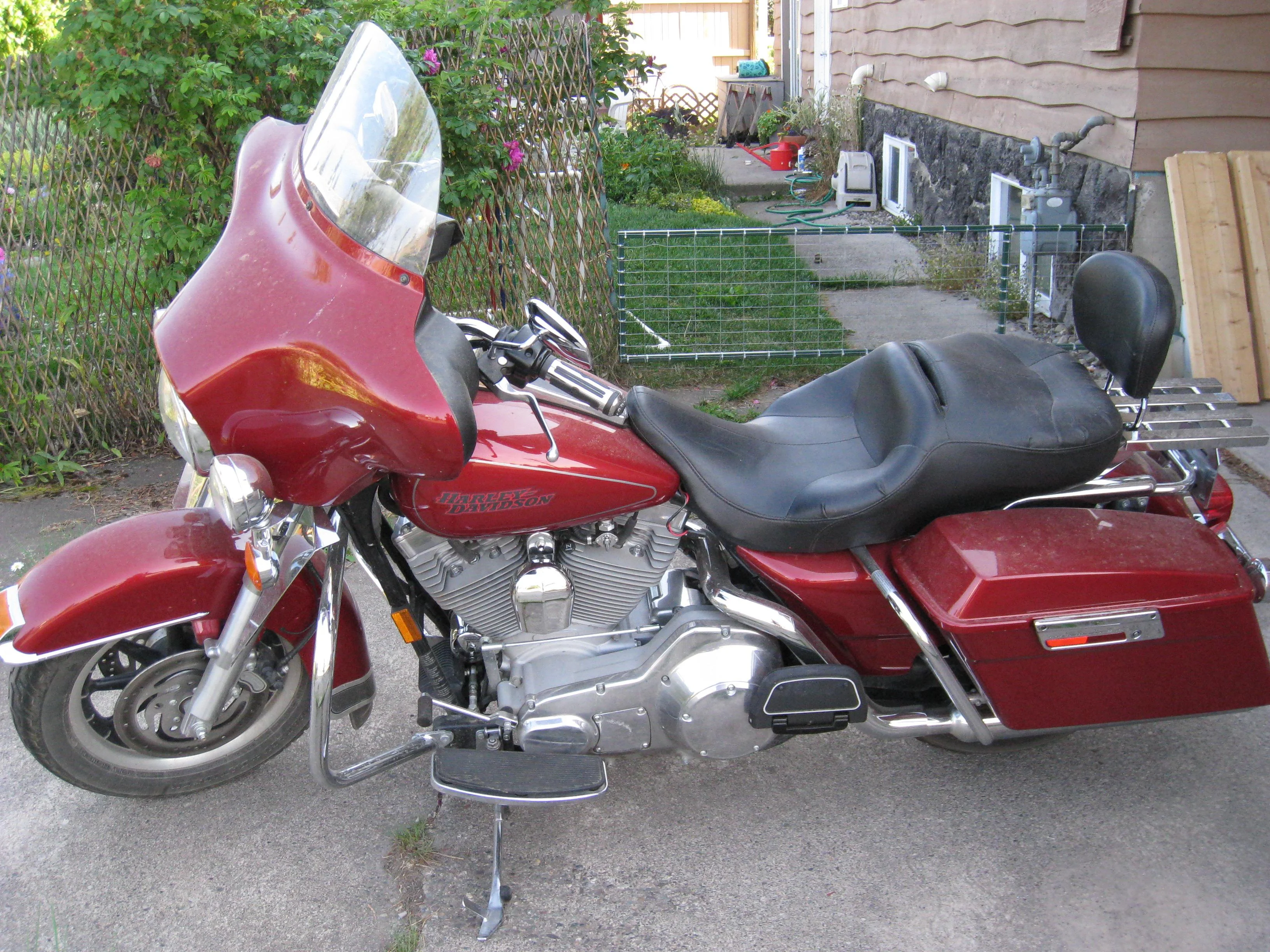 Harley-Davidson FLHT Electra Glide Standard