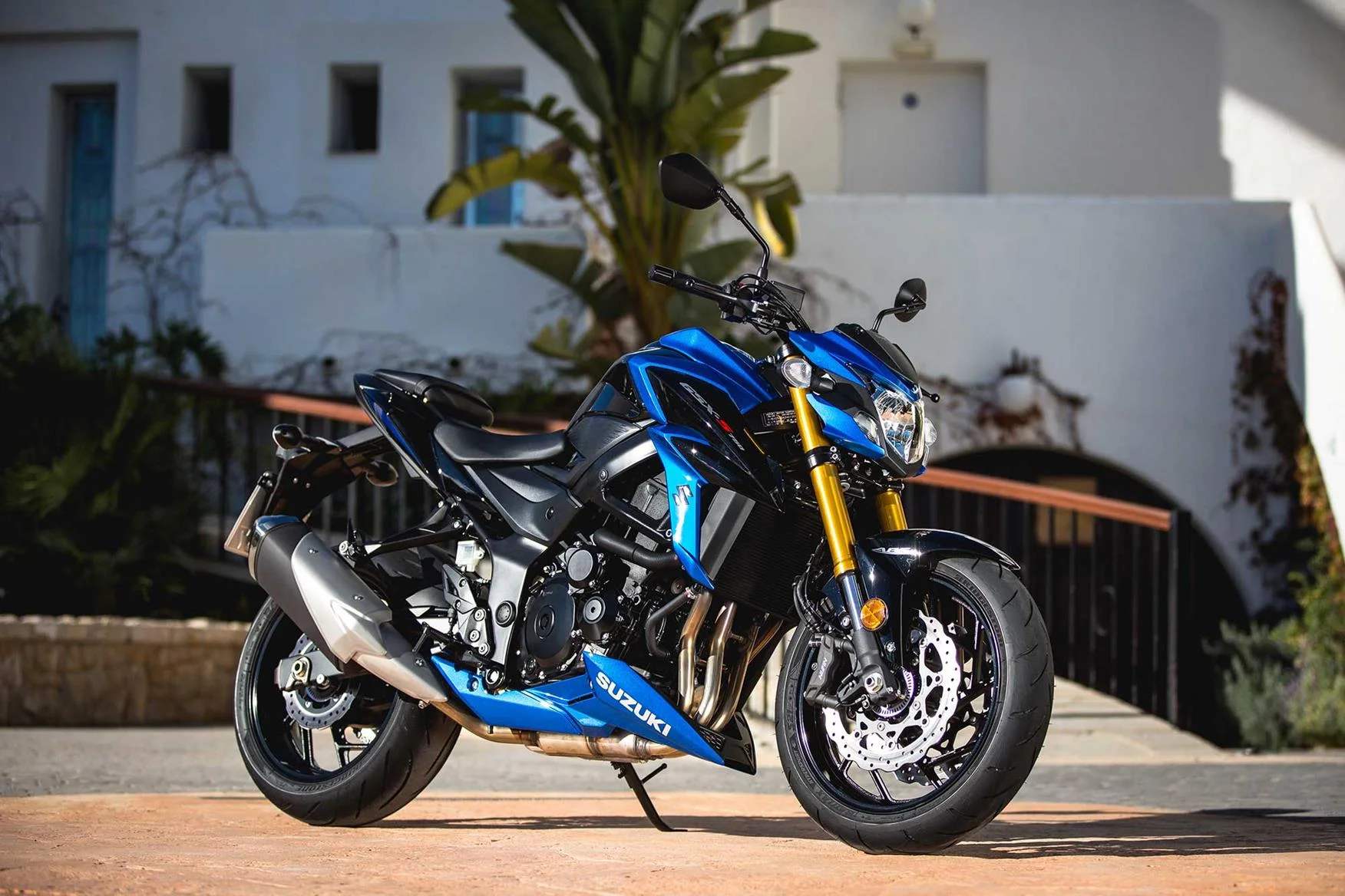Suzuki GSX-S750Z Phantom