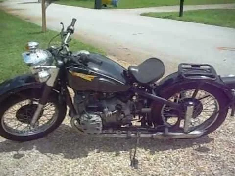 Yangtze 750 Standard A (with sidecar)