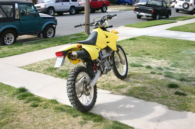 Suzuki DR-Z 400 E