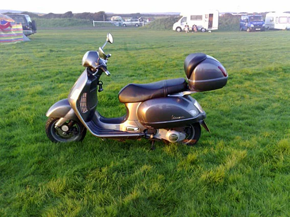 Vespa Granturismo 125 L