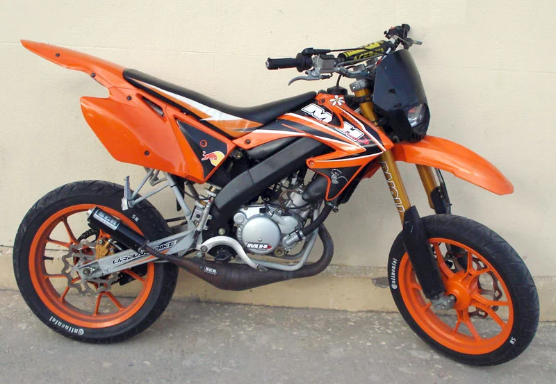 Motorhispania Ryz Proracing