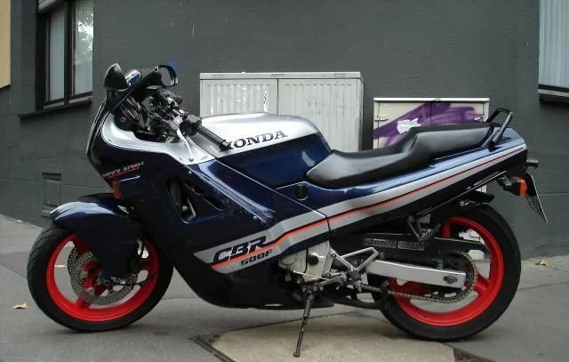 Honda CBR 600 F