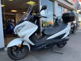 Suzuki Burgman 125