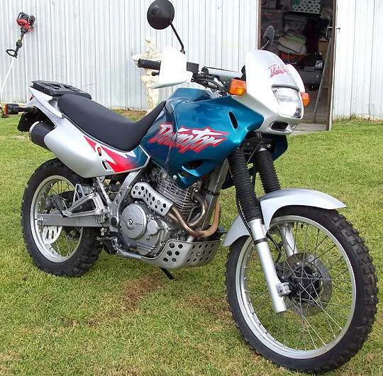 Honda NX 650 Dominator