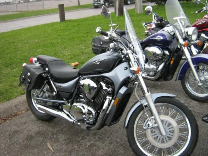 Suzuki Boulevard S50