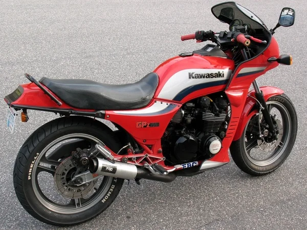 Kawasaki GPZ 550