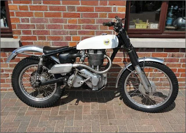 Ariel HT5 500