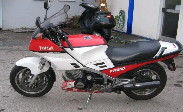 Yamaha FJ