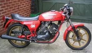 Moto Morini 500 Sei-V Klassik