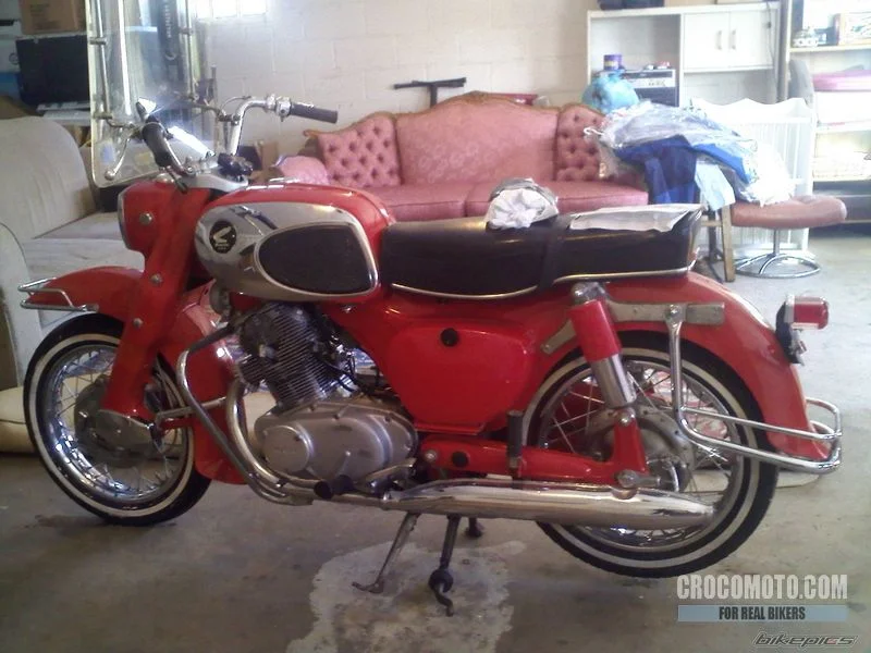 Honda Dream 305