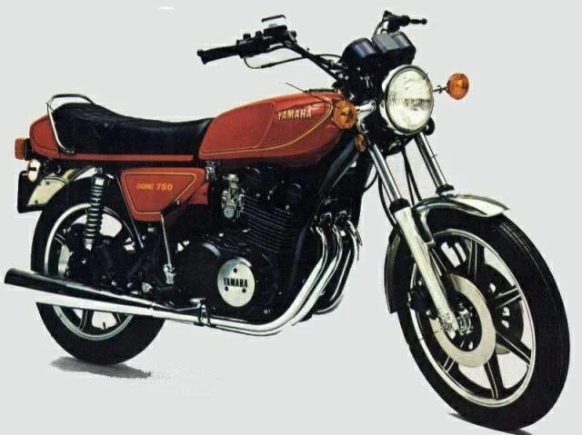 Yamaha XS 750