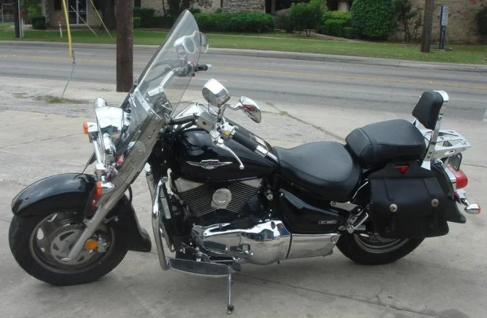 Suzuki Boulevard C90 Black