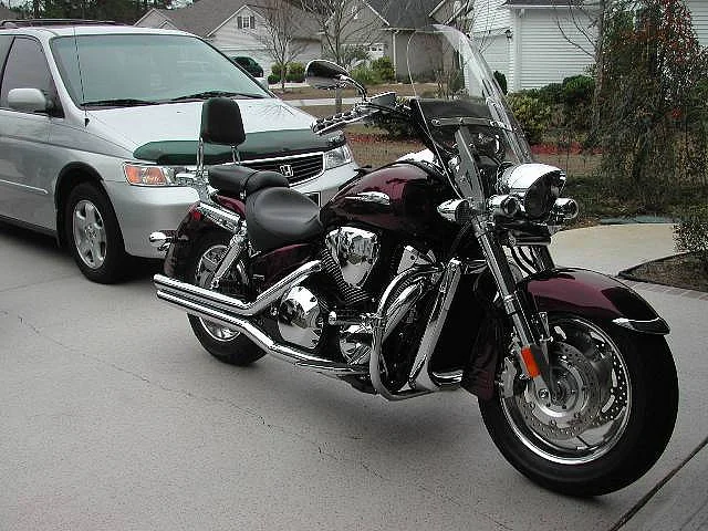 Honda VTX 1800 Retro Cast