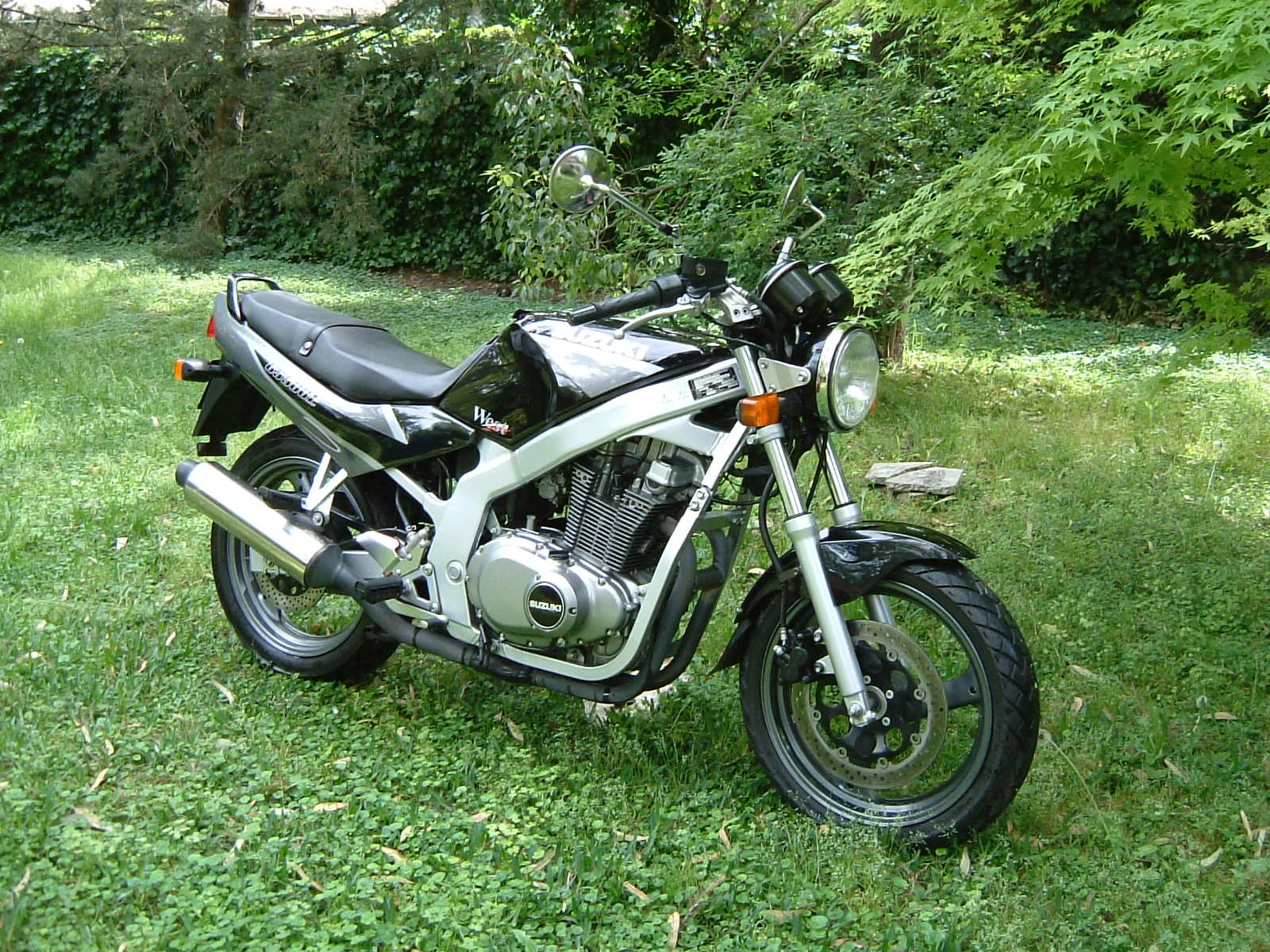 Suzuki GS 500