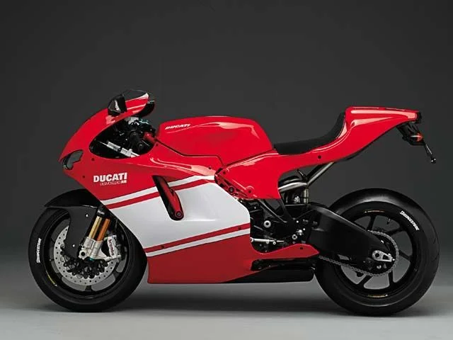 Ducati Desmosedici RR