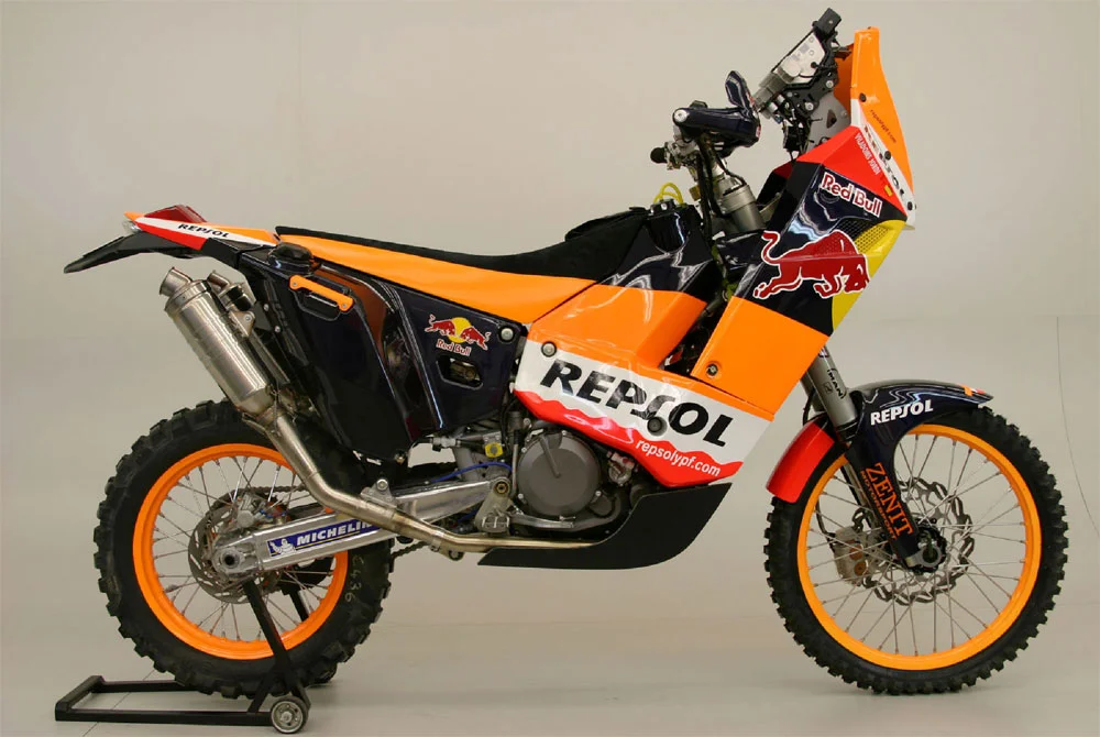 KTM 690 LC4 Rally Replica