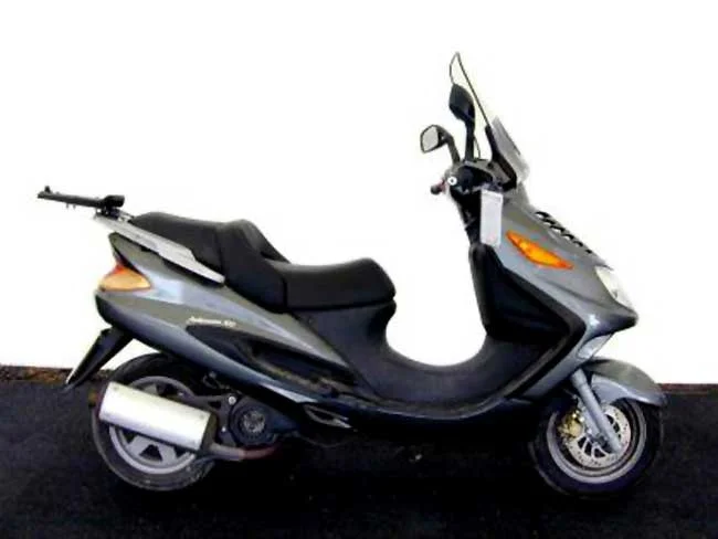 Italjet Millennium 100