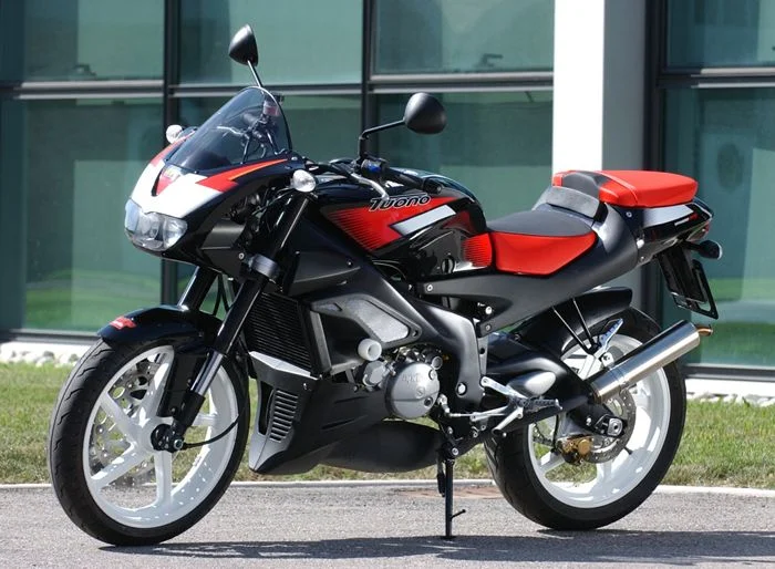 Aprilia Tuono 125