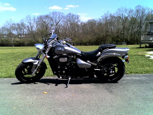 Suzuki Boulevard M 50 Black