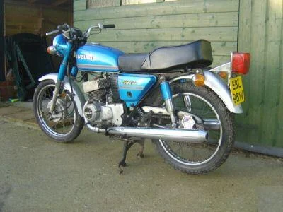 Suzuki SB 200