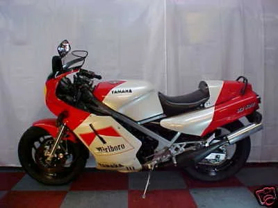 Yamaha RD 500 LC
