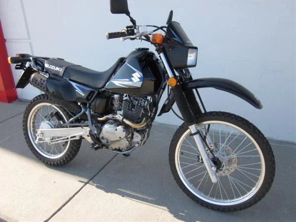 Suzuki DR200SE