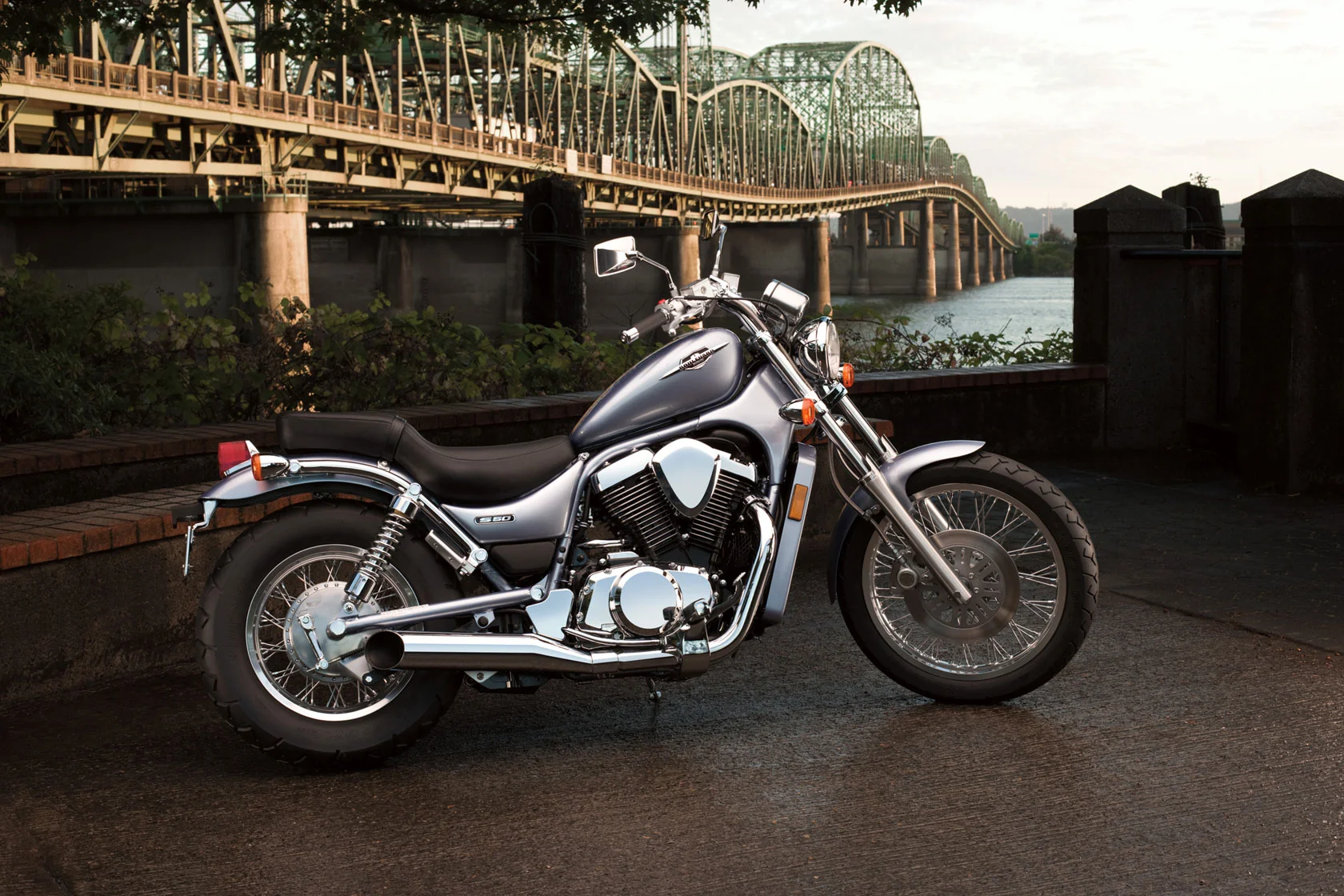 Suzuki Boulevard S50