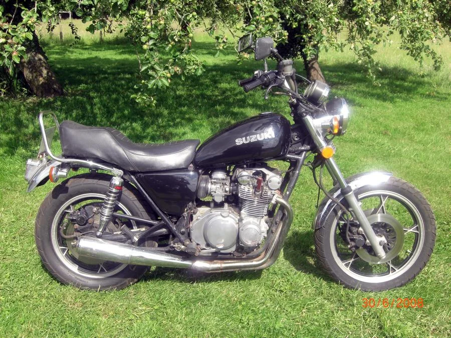 Suzuki GS 550 L