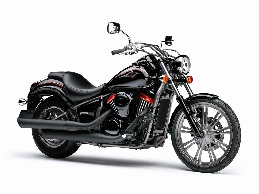 Kawasaki VN900 Custom