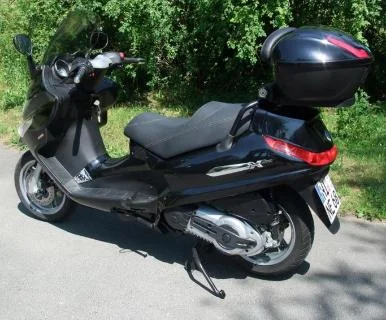 Piaggio XEvo 400