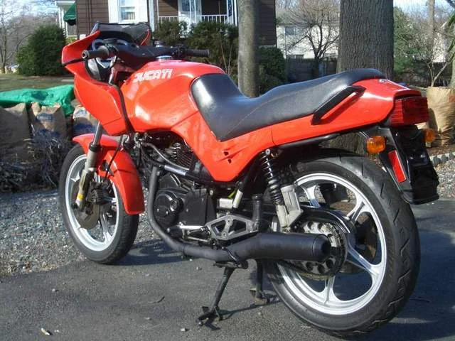 Cagiva 650 Alazzurra