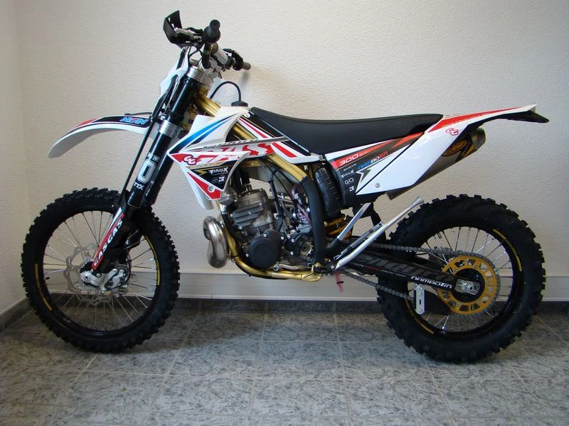 GAS GAS EC 300 Racing