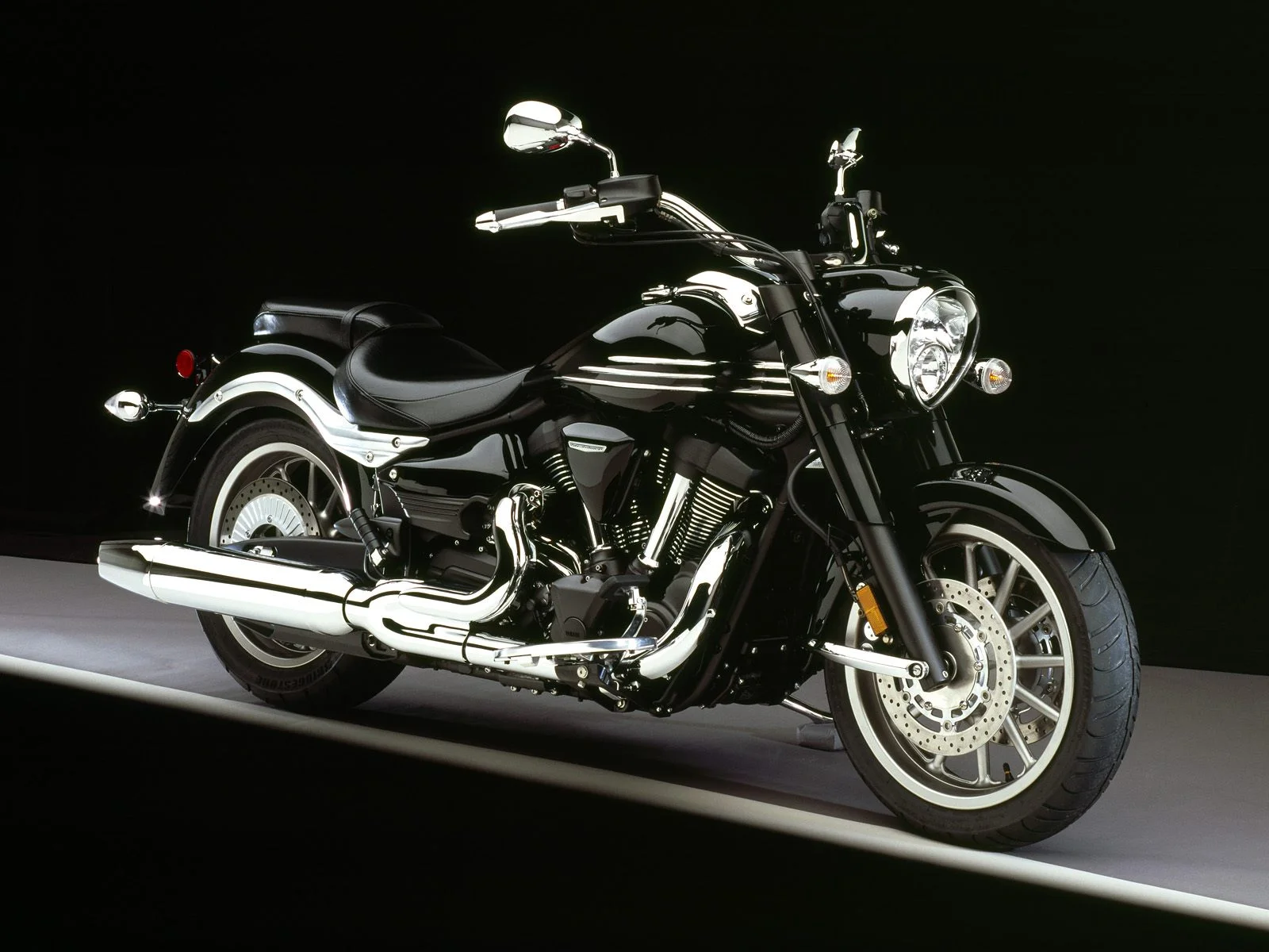 Yamaha Star Roadliner Midnight