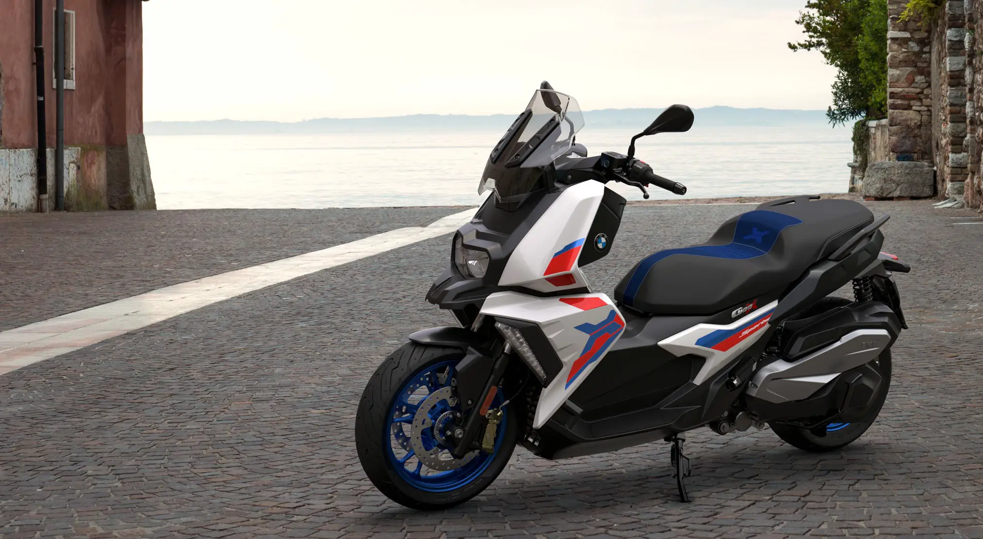 BMW C400X