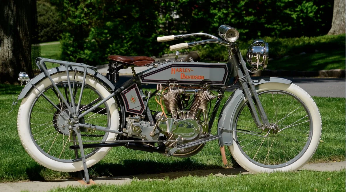 Harley-Davidson 