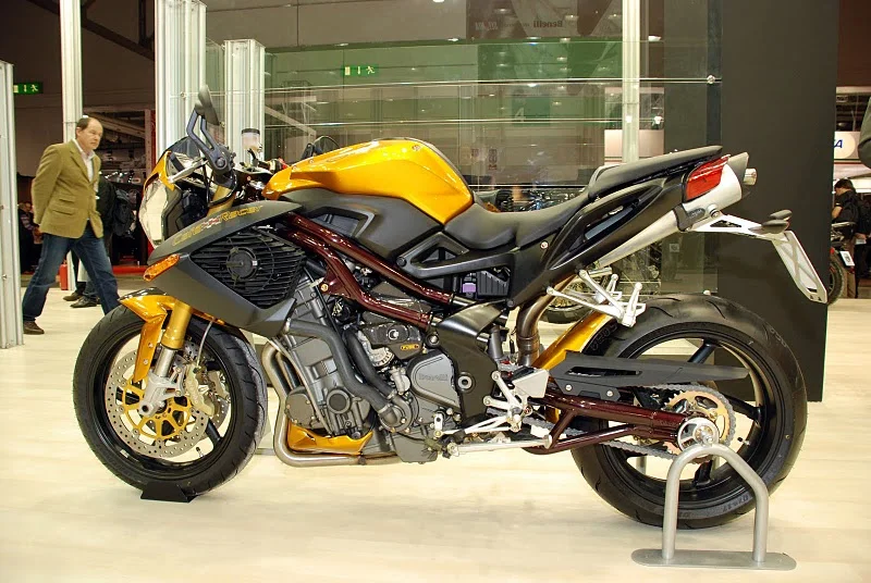 Benelli TNT 1130 Cafe Racer