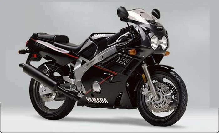 Yamaha FZR 600
