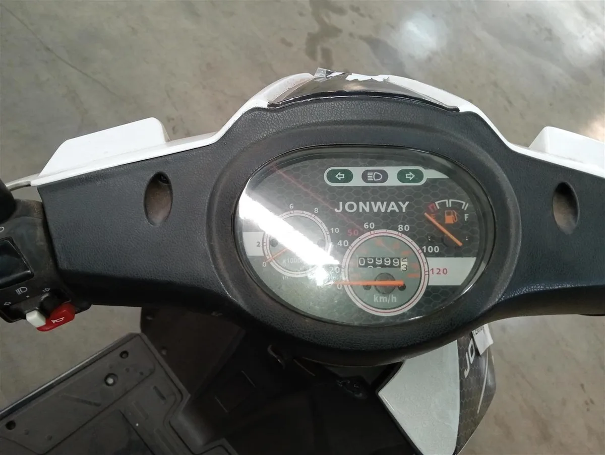 Jonway 200 