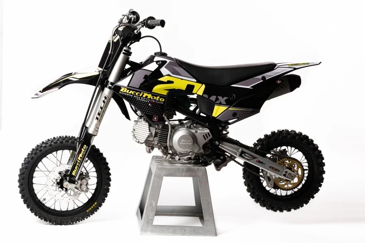 BucciMoto F20SM Motard 2022