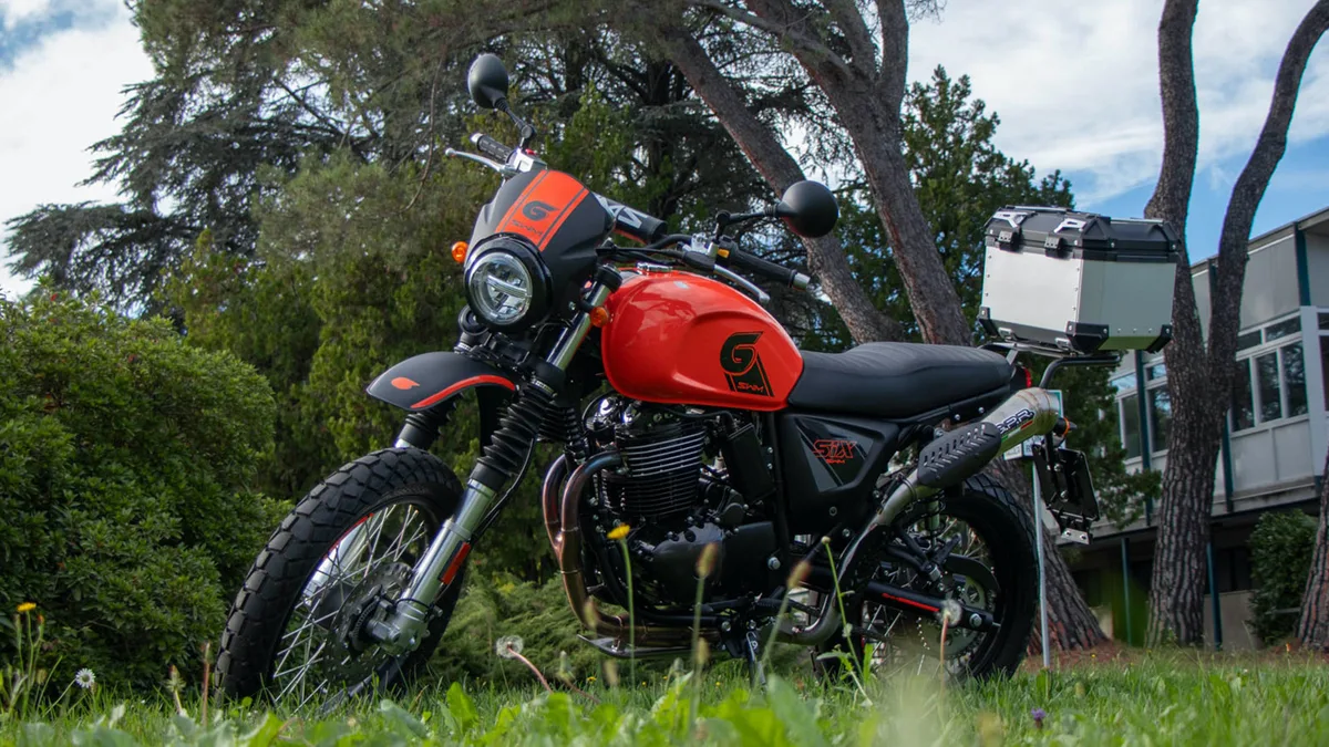 SWM 500 Traveler