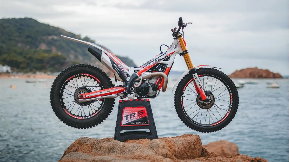 TRS One RR 300