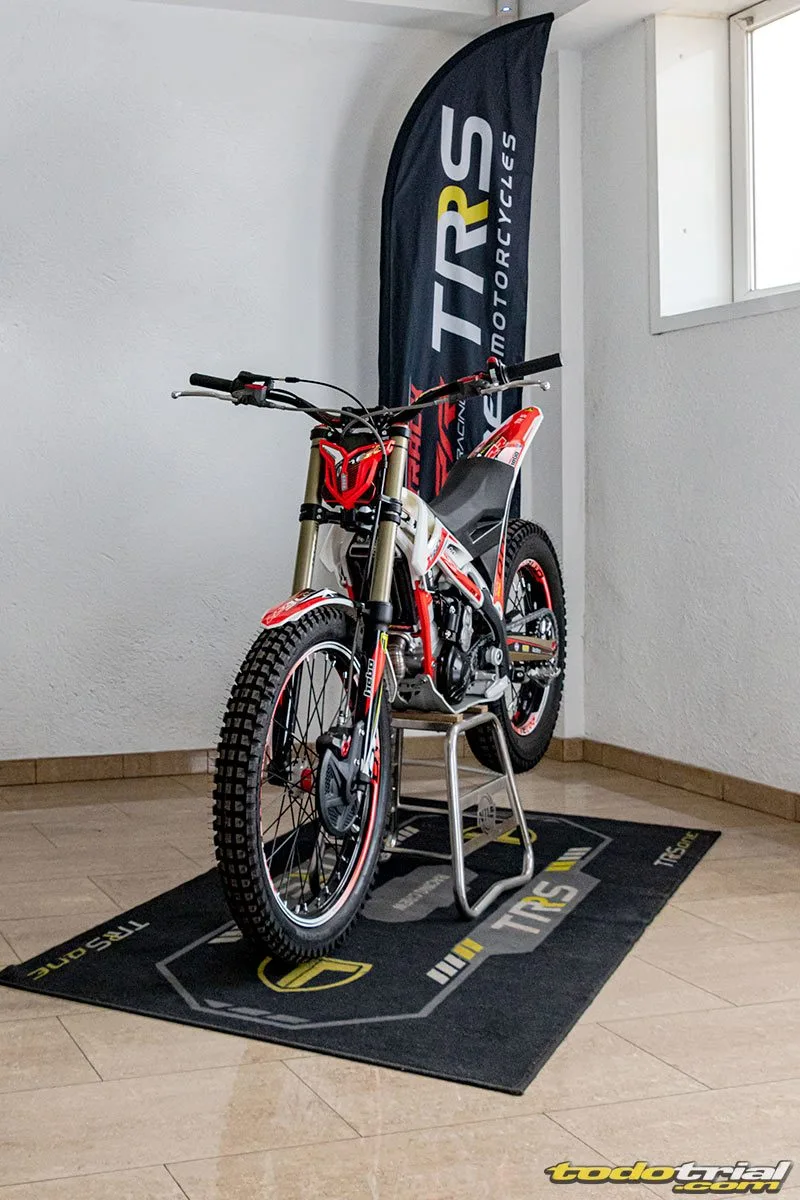 TRS XTrack RR 250