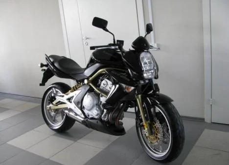 Kawasaki Z 400 F