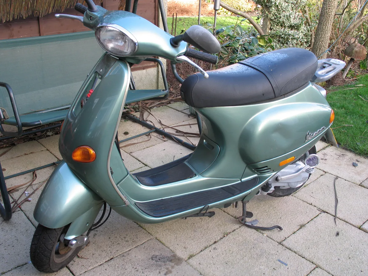 Vespa 125