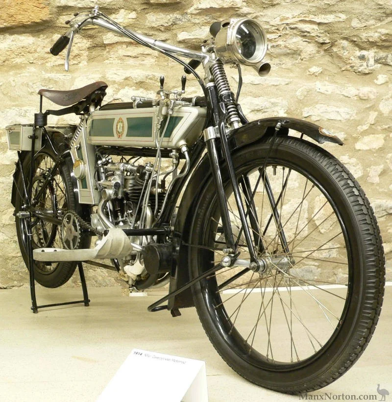 NSU 3 1-2 PS